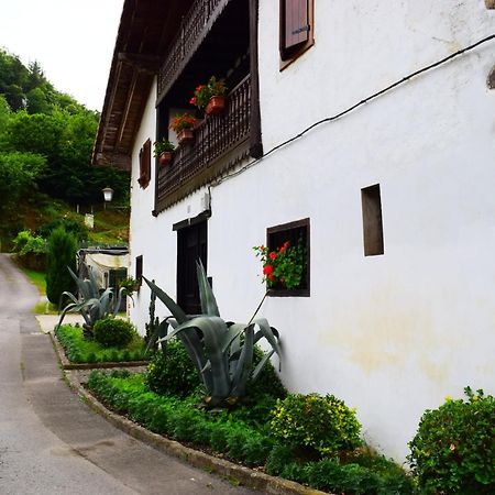 Peritxenea Landa Apartamentuak Лесака Екстер'єр фото